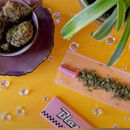 Blazy Susan Rolling Papers, King Slim, in Pink